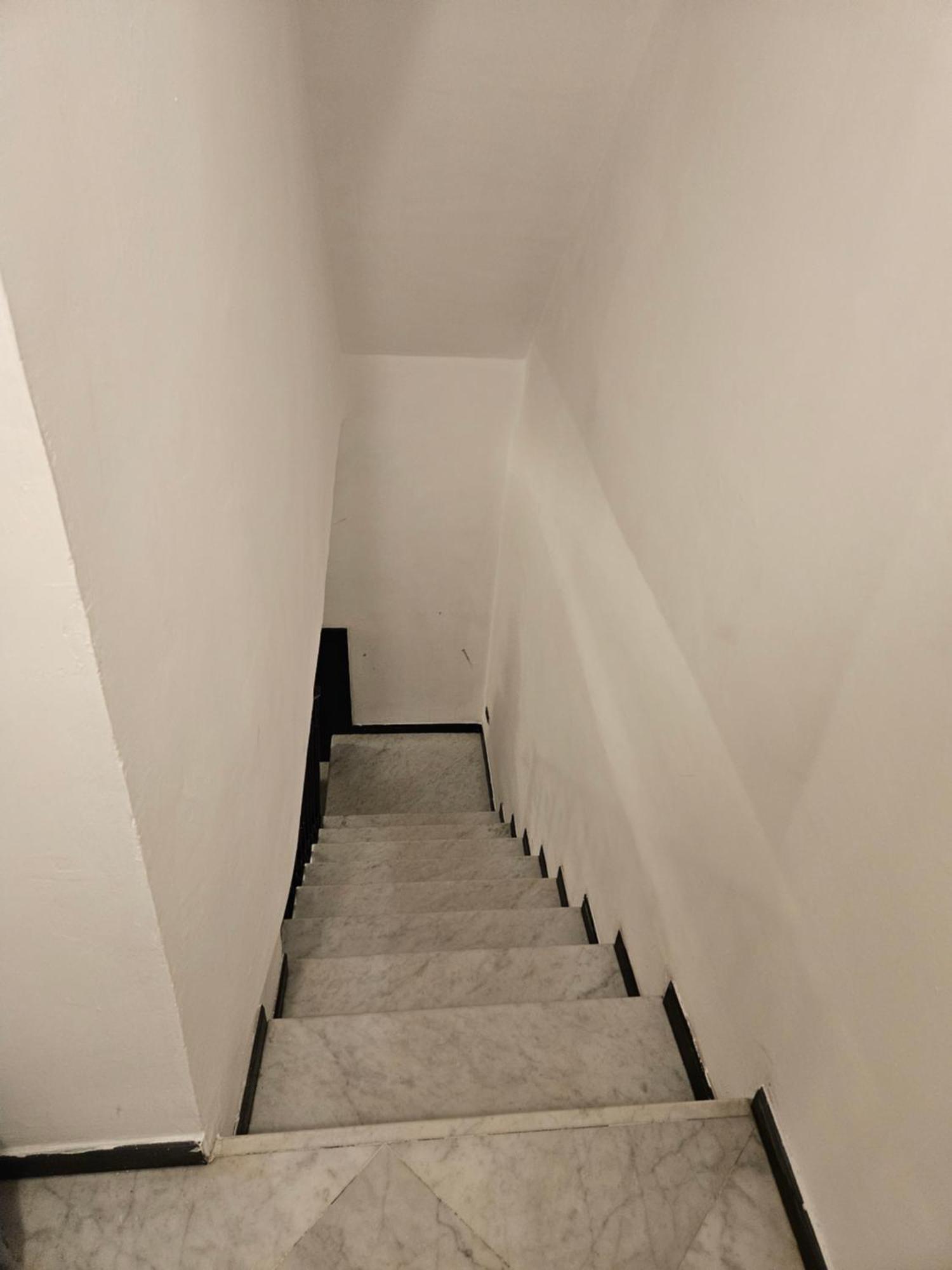 Отель Casa Regis - Free Parking Генуя Экстерьер фото